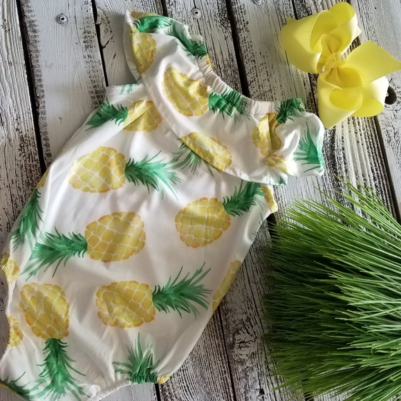 . Other - Host pick!⭐ Pineapple Flutter Sleeve Romper